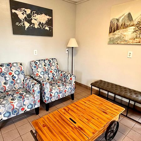Hotel Super 8 By Wyndham Missoula/Brooks Street Extérieur photo