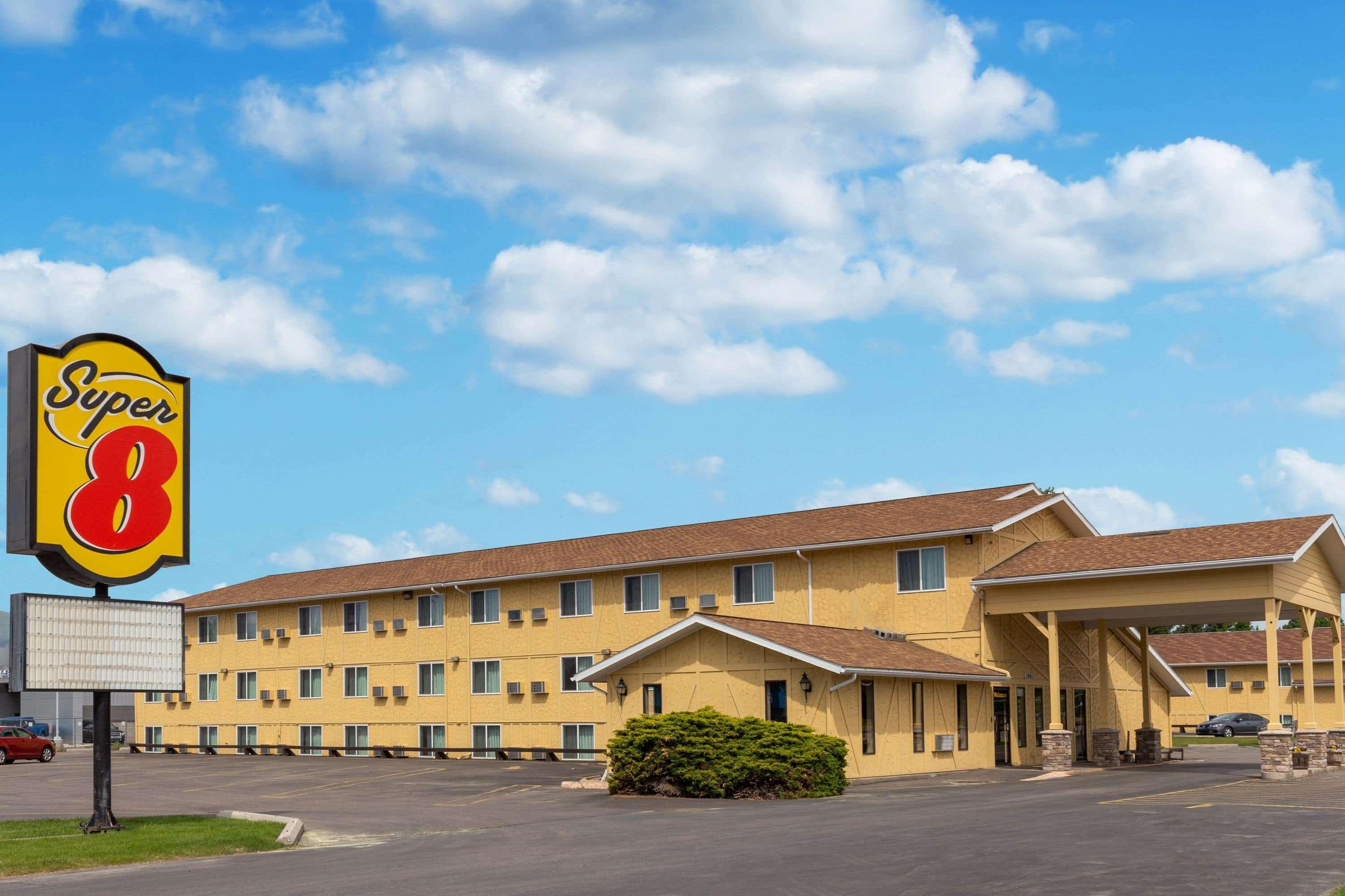 Hotel Super 8 By Wyndham Missoula/Brooks Street Extérieur photo